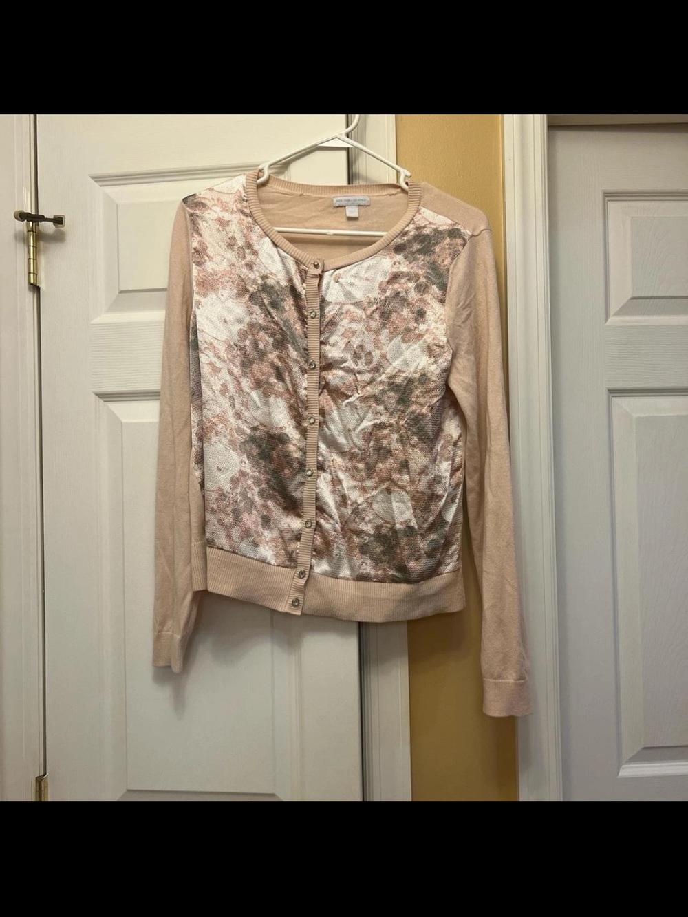 New York & Company Blush Pink Button Front Cardigan Sweater Size Large